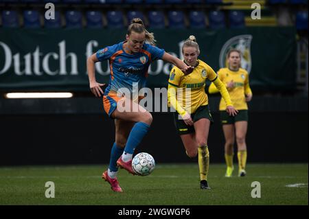 Lobke Loonen (ADO Den Haag) pendant le match Azerion Vrouwen Eredivisie entre Fortuna Sittard - ADO Den Haag au Fortuna Sittard Stadion (Martin Pitsch/SPP) crédit : SPP Sport Press photo. /Alamy Live News Banque D'Images