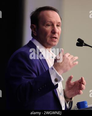 Westwego, États-Unis. 06th Feb, 2024. Le gouverneur de Louisiane Jeff Landry prend la parole lors de la réunion annuelle 2024 de la Chambre de commerce Jefferson au Alario Center à Westwego, en Louisiane, le mardi 6 février 2023. (Photo de Peter G. Forest/Sipa USA) crédit : Sipa USA/Alamy Live News Banque D'Images