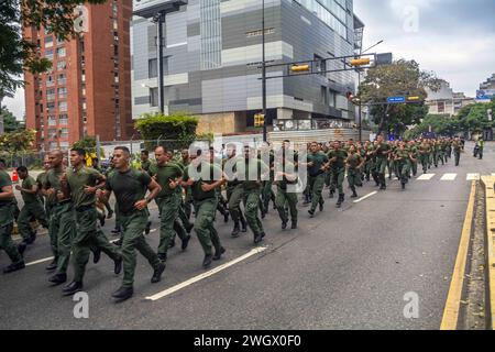 Caracas, Miranda, Venezuela. 4 février 2024. Célébration du 32ème anniversaire du 4 février 1992, ''Journée de la dignité nationale'', date du coup d'État dirigé par Hugo Chavez Frias au Venezuela. Caracas, 4 février 2024 (image crédit : © Jimmy Villalta/ZUMA Press Wire) USAGE ÉDITORIAL SEULEMENT! Non destiné à UN USAGE commercial ! Banque D'Images