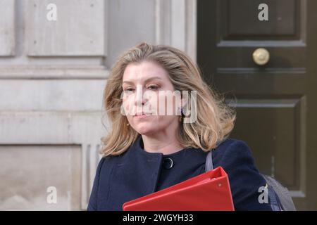 Londres, Royaume-Uni, 6 février 2024. Chef de la Chambre des communes et lord président du Conseil, Penny Mordaunt, députée, assiste à la réunion hebdomadaire au Cabinet Office. Crédit : onzième heure photographie/Alamy Live News Banque D'Images