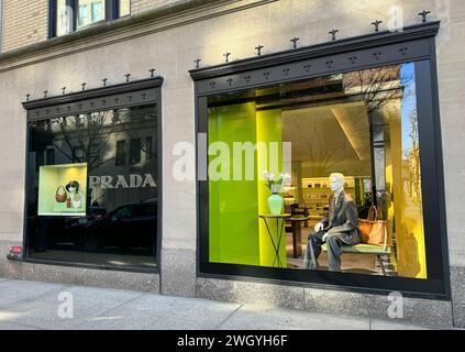 Magasin Prada sur Madison Avenue. Banque D'Images