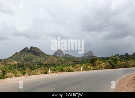 Conduite de Gondar à Humera dans le nord-ouest de l'Éthiopie. Banque D'Images