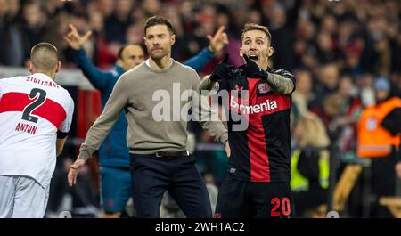 Leverkusen, Allemagne. 06th Feb 2024. Entraîneur Xabi Alonso (Leverkusen) Alejandro Grimaldo (Leverkusen) Bayer Leverkusen - VfB Stuttgart 06.02.2024 Banque D'Images