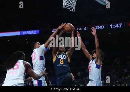 Non exclusif : 05 février 2024 à Mexico, Mexique : Brice Sensabaugh (8) de Salt Lake City Stars se dirige vers le panier lors de la NBA G League ma Banque D'Images