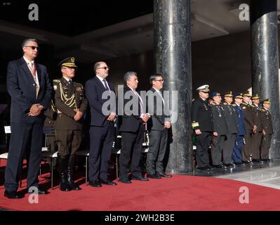 RELEVO-GUARDIA-ESCOLTA-LEGISLATIVA Quito, miÃ rcoles 7 de febrero del 2024 Ceremonia de Relevo de Guardia de la Escolta Legislativa , con la Presencia del Presidente de la Asamblea Nacional Henry Kronfle, en el Palacio Legislativo. Rolando Enriquez/API Quito Pichincha Ecuador POL-RELEVO-GUARDIA-ESCOLTA-LEGISLATIVA-6fad6b76940f57a53fadc1d858286c58 *** RELEVING GARDE DE l'ÉCOLE LÉGISLATIVE Quito, mercredi 7 février 2024 cérémonie du Relais de garde de l'Escort législative, avec la présence du Président de l'Assemblée nationale Henry Kronfle, dans le Palais des photos législatives Rolando E Banque D'Images