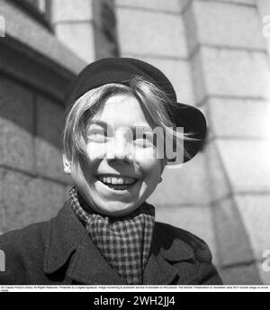 Kaj Hjelm, 1928-1983, acteur enfant suédois. À cette époque en 1942, il avait fait un succès dans le film Vårat gäng. Kristoffersson réf. A20-3 Banque D'Images