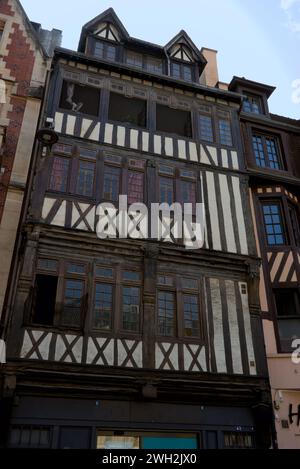 Maisons à colombages normandes, typiques des rues de Rouen Banque D'Images