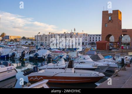 Port de Sidi Fredj Tipaza Algérie Banque D'Images