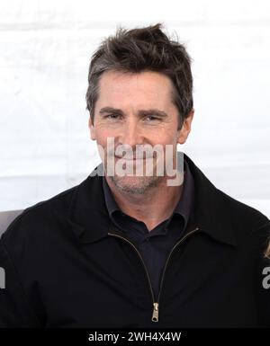 7 février 2024, Palmdale, CA, États-Unis : Christian Bale assiste ensemble à California, une nouvelle organisation Co fondée par Christian Bale et Eric Esrailian, ouvre le terrain sur le nouveau Foster Care Center à Palmdale, CA. (Crédit image : © photo image Press via ZUMA Press Wire) USAGE ÉDITORIAL SEULEMENT! Non destiné à UN USAGE commercial ! Banque D'Images