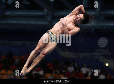 Doha, Qatar. 7 février 2024. Sakai Sho, du Japon, participe à la finale masculine de plongeon de 3 m aux Championnats du monde de natation 2024 à Doha, Qatar, le 7 février 2024. Crédit : Luo Yuan/Xinhua/Alamy Live News Banque D'Images