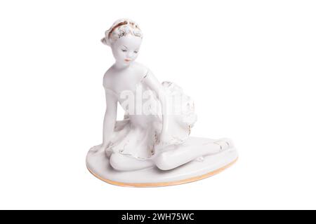 figurine en porcelaine d'une petite ballerine isolée sur blanc Banque D'Images