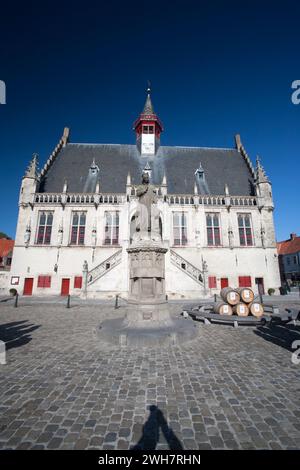 Statue de Jacob van Maerlant devant la mairie, Damme, Flandre, Belgique, Europe Banque D'Images