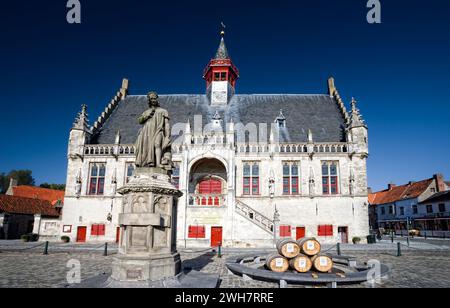 Statue de Jacob van Maerlant devant la mairie, Damme, Flandre, Belgique, Europe Banque D'Images