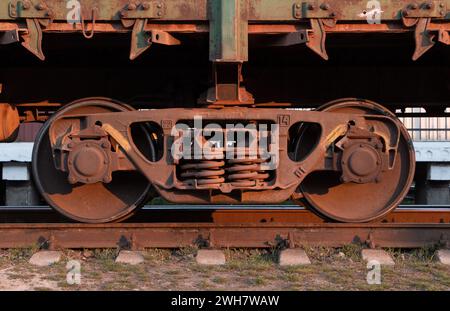 Roues de train de marchandises. Vue latérale. Banque D'Images