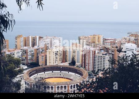 Image panoramique de la ville de Malaga en Andalousie, Espagne, le 1er août 2017 Banque D'Images