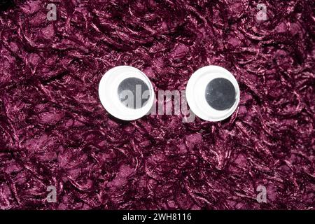 Drôle Wiggle Google Eyes on Fabric Banque D'Images