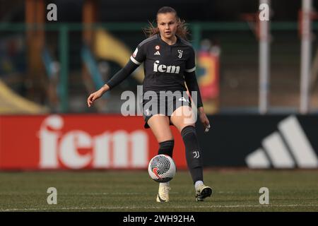 Biella, Italie. 7 février 2024. Gloria Sliskovic de la Juventus lors du match de la Coppa Italia Femminile au Stadio Vittorio Pozzo, Biella. Le crédit photo devrait se lire : Jonathan Moscrop/Sportimage crédit : Sportimage Ltd/Alamy Live News Banque D'Images