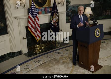 Washington, DC, États-Unis. 08th Feb, 2024. Le président américain Joe Biden prend la parole après la publication du rapport du conseiller spécial sur les documents classifiés trouvés à son domicile dans la salle diplomatique de la Maison Blanche le 8 février 2024, à Washington, DC (photo de Samuel Corum/Pool/ABACAPRESS.COM) crédit : Abaca Press/Alamy Live News Banque D'Images