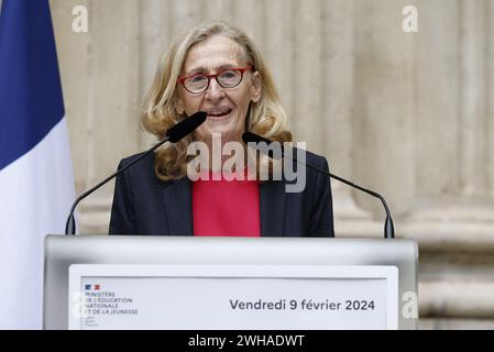 Paris, France. 09th Feb, 2024. La nouvelle ministre de l’Education nationale et de la Jeunesse Nicole Belloubet lors de la cérémonie de passation au Ministère de l’Education nationale, Paris, le 9 février 2024. Photo de Raphael Lafargue/ABACAPRESS.COM crédit : Abaca Press/Alamy Live News Banque D'Images