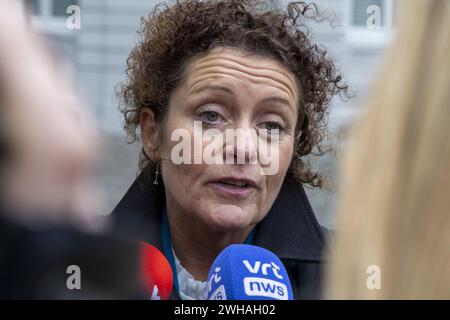 Bruxelles, Belgique. 09th Feb, 2024. Lydia Peeters, ministre flamande de la mobilité et des travaux publics, s'entretient avec la presse en prévision d'une réunion du conseil des ministres du gouvernement flamand à Bruxelles le vendredi 9 février 2024. BELGA PHOTO NICOLAS MAETERLINCK crédit : Belga News Agency/Alamy Live News Banque D'Images