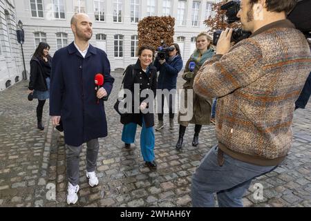 Bruxelles, Belgique. 09th Feb, 2024. La ministre flamande de la mobilité, des travaux publics Lydia Peeters arrive à Bruxelles le vendredi 09 février 2024 pour une réunion du conseil des ministres du gouvernement flamand. BELGA PHOTO NICOLAS MAETERLINCK crédit : Belga News Agency/Alamy Live News Banque D'Images