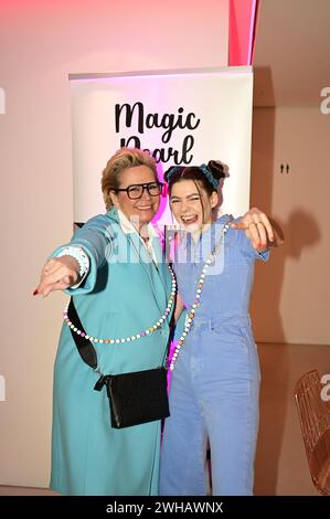 Claudia Effenberg und Klaudia Giez beim Mates date influencer Event auf der Berlin Fashion week automne/hiver 2024 in der Berliner Freiheit. Berlin, 0 Banque D'Images