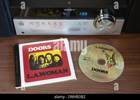 L.A. Woman Albums de The Doors L.A. Woman L.A. Woman Albums de The Doors. Le chanteur Jim Morrison meurt 2 mois et 2 semaines après la sortie de l'album Banque D'Images