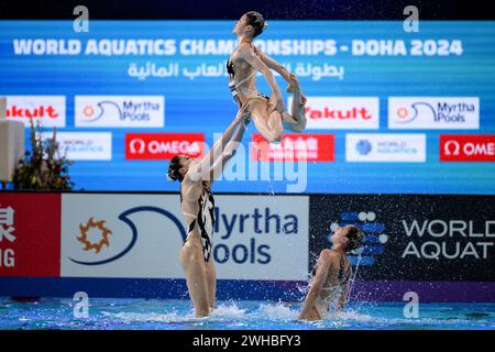 Doha, Qatar. 09th Feb, 2024. Équipe Japon participe à la finale libre de l'équipe mixte de natation artistique lors des 21es Championnats du monde de natation à l'Aspire Dome à Doha (Qatar), le 9 février 2024. Crédit : Insidefoto di andrea staccioli/Alamy Live News Banque D'Images