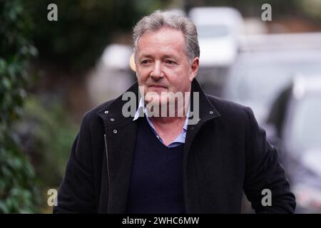 L'ancien rédacteur en chef du Daily Mirror Piers Morgan devant son domicile londonien après que le duc de Sussex ait réglé les parties restantes de sa plainte pour piratage téléphonique contre Mirror Group Newspapers. Date de la photo : vendredi 9 février 2024. Banque D'Images