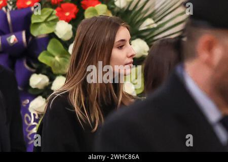 Turin, Italie. 11 octobre 2023. La princesse Vittoria de Savoie pleure la perte de S.R.S. Vittorio Emanuele de Savoie à la chapelle Sant'uberto au Palais Roal de Venaria à Turin, Italie, le 9 février 2024 ; photo de Marco Piovanotto/ABACAPRESS.COM crédit : Abaca Press/Alamy Live News Banque D'Images