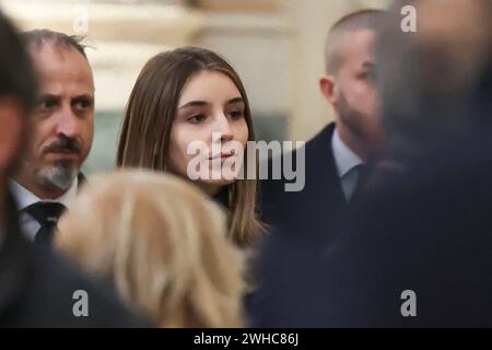 Turin, Italie. 11 octobre 2023. La princesse Vittoria de Savoie pleure la perte de S.R.S. Vittorio Emanuele de Savoie à la chapelle Sant'uberto au Palais Roal de Venaria à Turin, Italie, le 9 février 2024 ; photo de Marco Piovanotto/ABACAPRESS.COM crédit : Abaca Press/Alamy Live News Banque D'Images