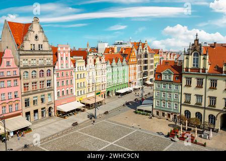 Bâtiments colorés sur la place du marché de Wroclaw Banque D'Images