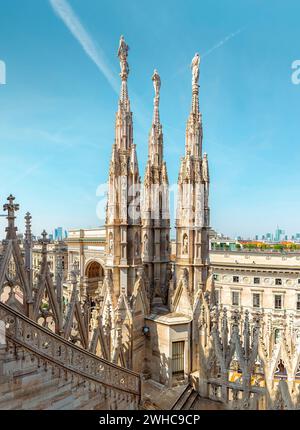 Terrasses de la cathédrale de Milan, Lombardie, Italie Banque D'Images