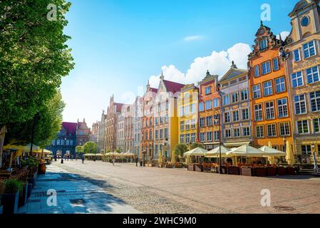 Long Market Street la Royal Road est située dans la ville principale de Gda?SK entre la porte verte et d?uga Street Banque D'Images