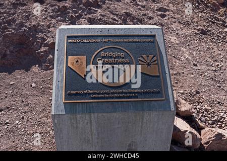 Plaque d'information sur Hoover Dam , Nevada et Arizona, USA Banque D'Images