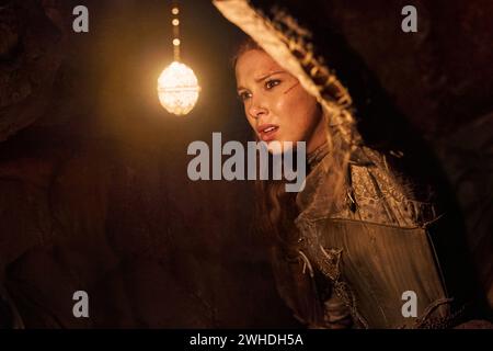 Damsel 2024 film Millie Bobby Brown Banque D'Images
