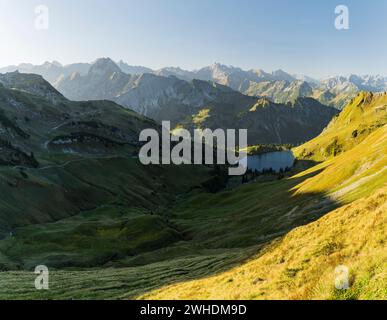 Seealpsee, Alpes de Allgäu, Allgäu, Bavière, Allemagne Banque D'Images