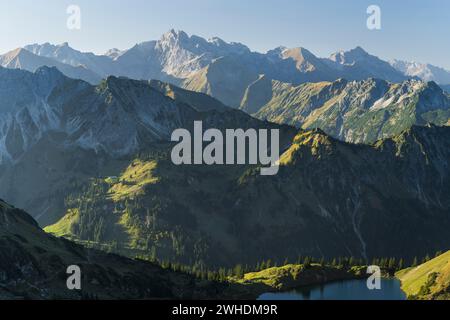 Seealpsee, Hintere Seealpe, Allgäu Alpes, Allgäu, Bavière, Allemagne Banque D'Images