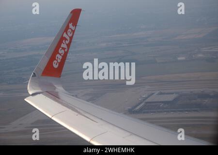 '19.06.2023, Allemagne, Brandebourg, Schoenefeld - Winglet sur l'aile d'un avion easyJet. 00S230619D342CAROEX.JPG [AUTORISATION DU MODÈLE : NON APPLICABLE, P Banque D'Images