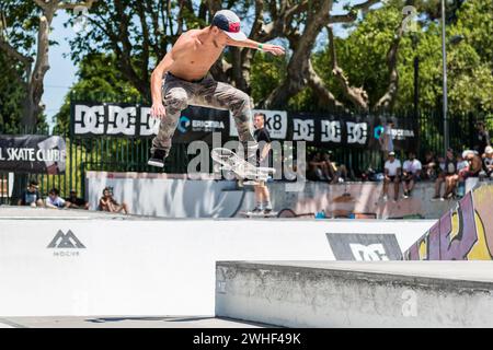 Jorge Simoes pendant le DC Skate Challenge Banque D'Images