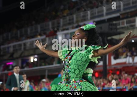 Desfiles SERIE OURO DO CARNAVAL DO RIO DE JANEIRO RIO DE JANEIRO RJ, 09/02/2023 - carnaval /Desfile das escolas da Serie Ouro do Rio de Janeiro - ImpÃ rio da Tijuca Ã a segunda a desfilar no primeiro dia de desfile da Serie Ouro nessa noite de sexta feira, Sambodromo da Sapucai , no Rio de Janiero 09. Rio de Janeiro Brasil Copyright : xErbsxJrx Banque D'Images