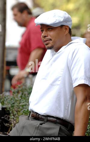 Manhattan, États-Unis d'Amérique. 25 septembre 2007. SMG Terrence Howard Fighting 092607 22 COUVERTURE EXCLUSIVE NEW YORK - 26 SEPTEMBRE 2007 : L'acteur Terrence Howard sur le tournage de son nouveau film 'Fighting', le 26 septembre 2007 à New York. People ; Terrence Howard Credit : Storms Media Group/Alamy Live News Banque D'Images