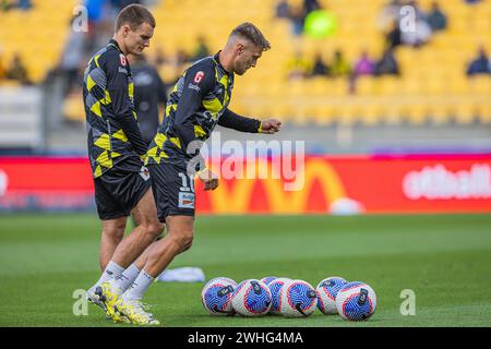 Wellington, Nouvelle-Zélande. Samedi 10 février 2024. A-League - Wellington Phoenix v. Western Utd. David Ball, attaquant de Wellington Phoenix, se réchauffe avant le match de A-League entre Wellington Phoenix et Western Utd au Sky Stadium. Crédit : James Foy/Alamy Live News Banque D'Images