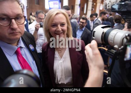 Londres, Royaume-Uni. 6 février 2024. Liz Truss vue lors du lancement du mouvement pour le conservativisme populaire à Londres. PopCon, un nouveau groupement conservateur en Grande-Bretagne et un mouvement marginal au sein du Parti conservateur, vise à restaurer la responsabilité démocratique et à défendre les politiques conservatrices populaires. (Crédit image : © Tejas Sandhu/SOPA images via ZUMA Press Wire) USAGE ÉDITORIAL SEULEMENT! Non destiné à UN USAGE commercial ! Banque D'Images