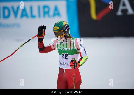Soldeu, Andorre. 10 février 2024. Katharina Liensberger d'Autriche en action lors de la Coupe du monde de ski AUDI FIS 2023/2024, 9e slalom géant féminin le 10 février 2024 à Avet (Soldeu, Coupe du monde de ski AUDI FIS 2023/2024, 9e slalom géant féminin. (Photo de Vicente Vidal Fernandez/SOPA images/Sipa USA) crédit : Sipa USA/Alamy Live News Banque D'Images