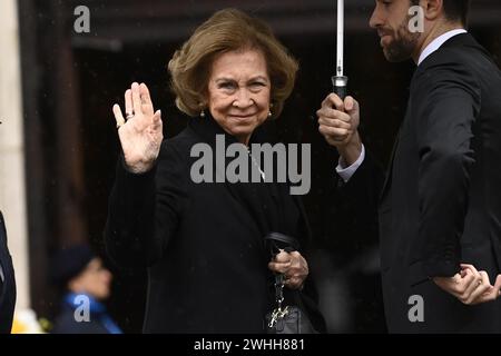 Sofia Regina di Spagna al funerale di Vittorio Emanuele di Savoia (86 anni) nel Duomo di Torino, Basilica Cattedrale Metropolitana di San Giovanni Battista.Vittorio Emanuele di Savoia (morto il 3 febbraio 2024 nella sua casa di Ginevra) Figlio di Umberto II (ultimo re d'Italia) e di Maria José del Belgio. Cronaca - Torino, Italia - Sabato 10 febbraio 2024 (Foto di Fabio Ferrari/LaPresse) Reine Sofia Espagne aux funérailles de Vittorio Emanuele de Savoie (86 ans) à la Cathédrale de Turin, Cathédrale métropolitaine Basilique San Giovanni Battista. Vittorio Emanuele de Savoie (décédé le 3 février 2024 à Banque D'Images