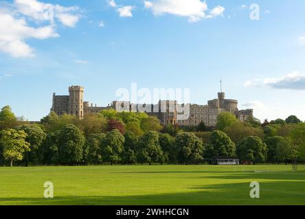 Windsor, Berkshire, Royaume-Uni. 12 mai 2012. Château de Windsor, Berkshire. Crédit : Maureen McLean/Alamy Banque D'Images