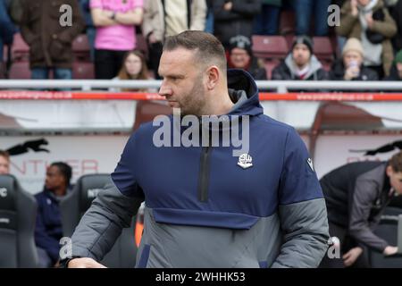 Le manager des Bolton Wanderers Ian Evatt avant le match de Sky Bet League 1 entre Northampton Town et Bolton Wanderers au PTS Academy Stadium, Northampton le samedi 10 février 2024. (Photo : John Cripps | mi News) crédit : MI News & Sport /Alamy Live News Banque D'Images