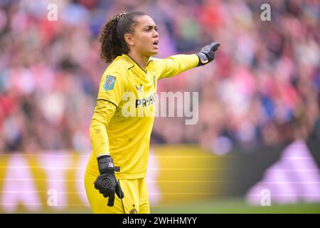 Amsterdam, pays-Bas. 10 février 2024. AMSTERDAM, PAYS-BAS - 10 FÉVRIER : Jacintha Weimar, gardienne de Feyenoord, entraîne son équipe lors du match Azerion Vrouwen Eredivisie entre Ajax et Feyenoord à la Johan Cruijff Arena le 10 février 2024 à Amsterdam, pays-Bas. (Photo de Jan Mulder/Orange Pictures) crédit : Orange pics BV/Alamy Live News Banque D'Images