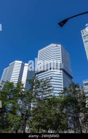 Montréal, Canada - août 09 2023 - gratte-ciel d'affaires dans la ville de Montréal, Canada, Banque D'Images